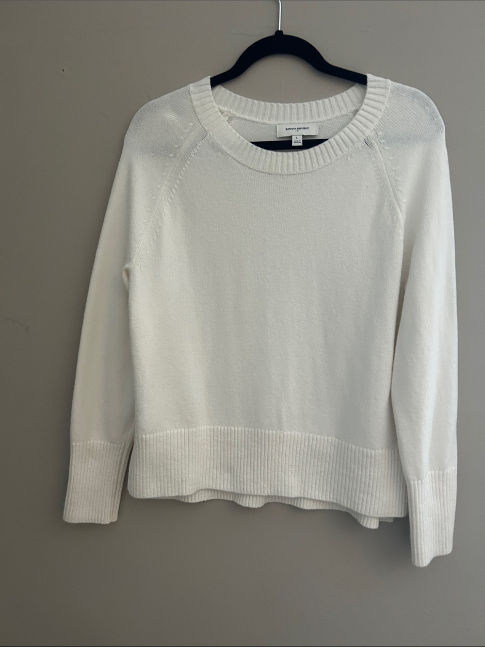 Banana Republic Cream Crewneck Sweater